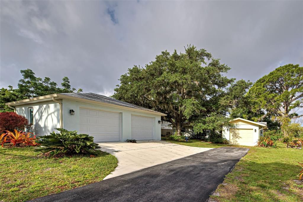 DETACHED GARAGE - BUILT IN 2018.