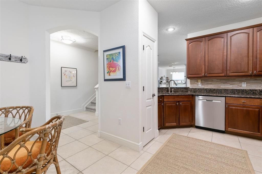 For Sale: $357,900 (3 beds, 2 baths, 1824 Square Feet)