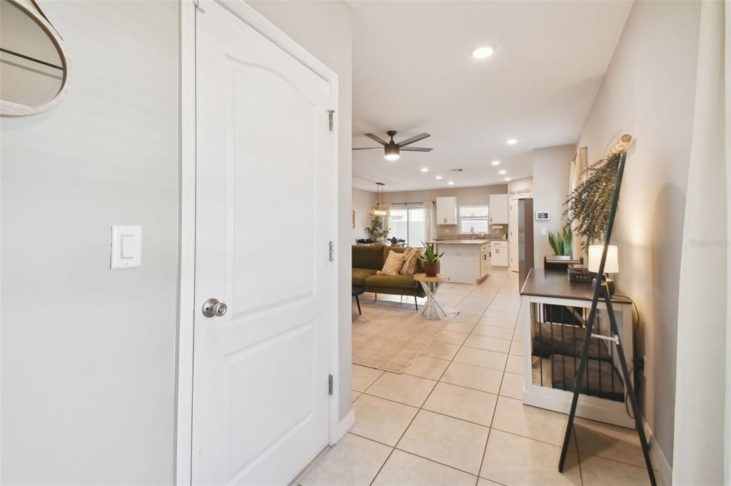 Active With Contract: $330,000 (3 beds, 2 baths, 1758 Square Feet)