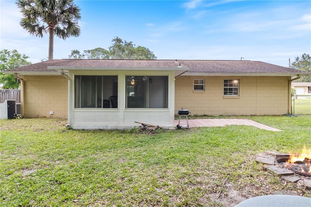 Recently Sold: $175,000 (2 beds, 1 baths, 1014 Square Feet)