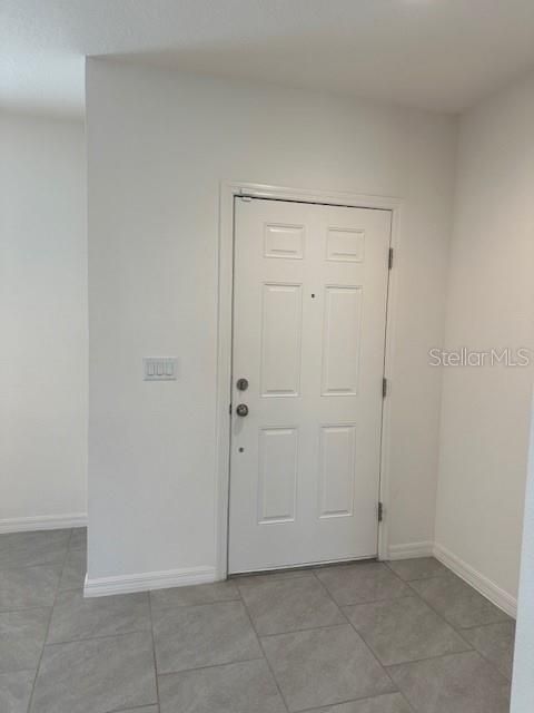For Rent: $1,895 (3 beds, 2 baths, 1621 Square Feet)