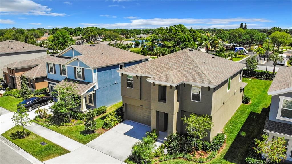 Active With Contract: $519,000 (4 beds, 2 baths, 2484 Square Feet)