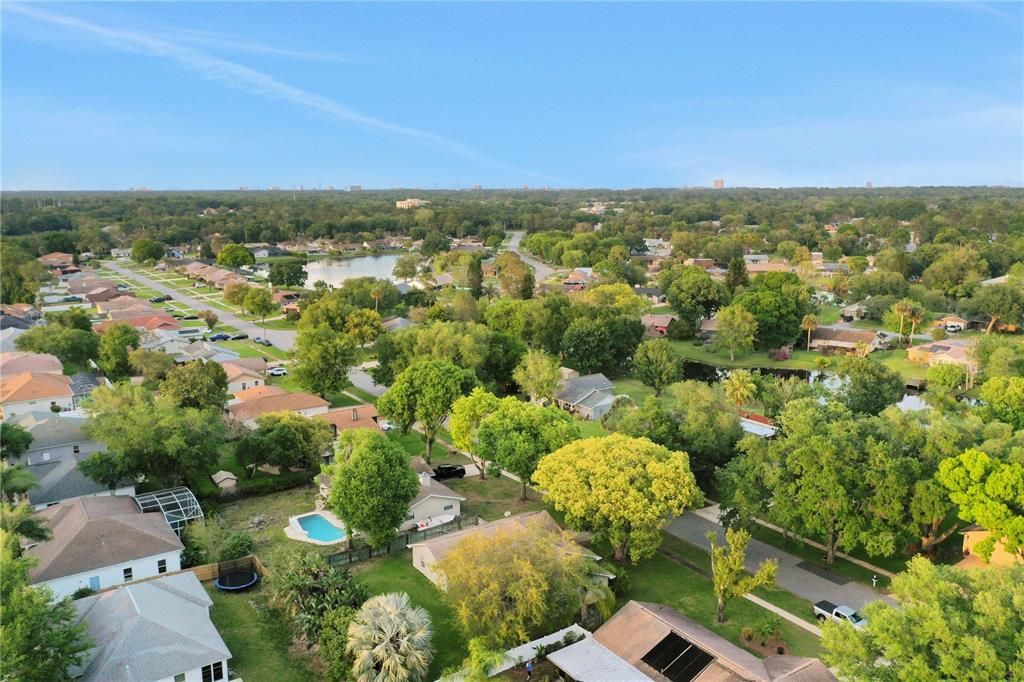 Active With Contract: $345,000 (3 beds, 2 baths, 1640 Square Feet)