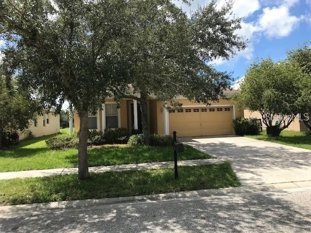 For Rent: $2,995 (4 beds, 2 baths, 2027 Square Feet)