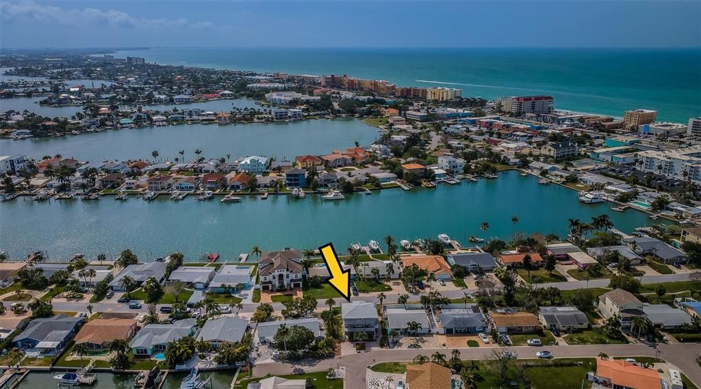Recently Sold: $849,000 (3 beds, 2 baths, 2098 Square Feet)