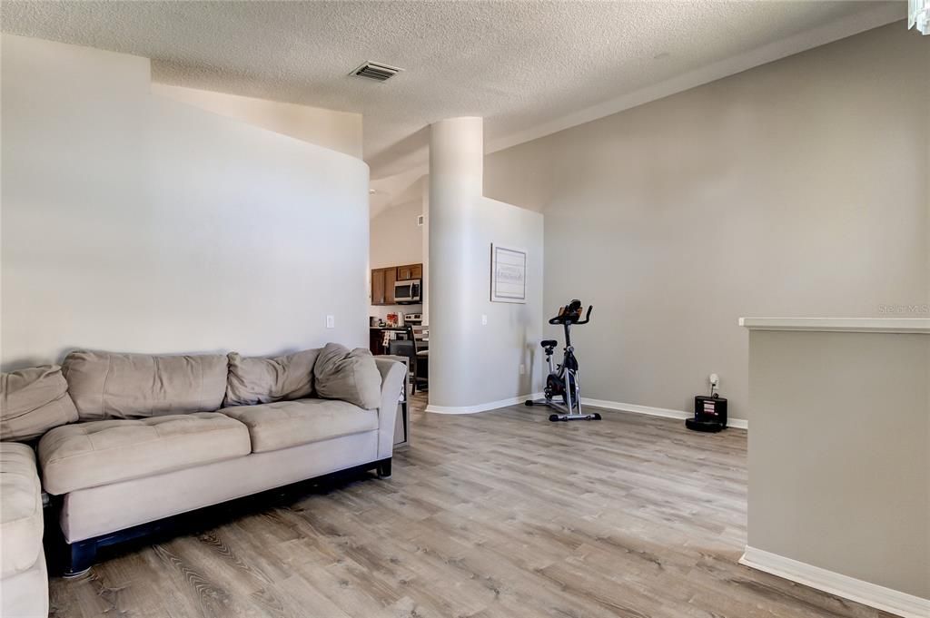 For Sale: $469,900 (3 beds, 2 baths, 1436 Square Feet)