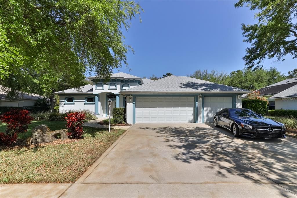 For Sale: $559,400 (3 beds, 2 baths, 2040 Square Feet)