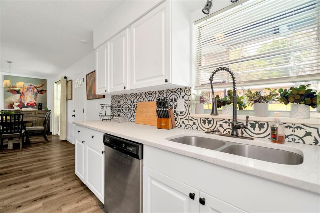 For Sale: $347,000 (3 beds, 2 baths, 1480 Square Feet)