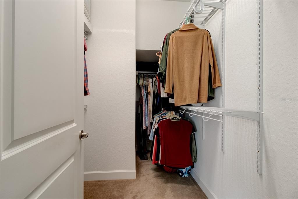 Walk-in Closet