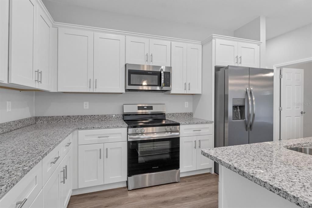 Active With Contract: $294,900 (4 beds, 2 baths, 1679 Square Feet)