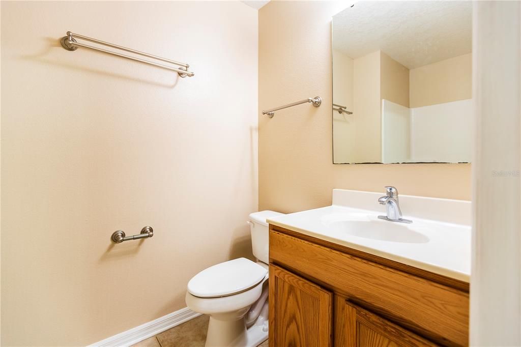Недавно арендовано: $2,400 (4 спален, 2 ванн, 1820 Квадратных фут)