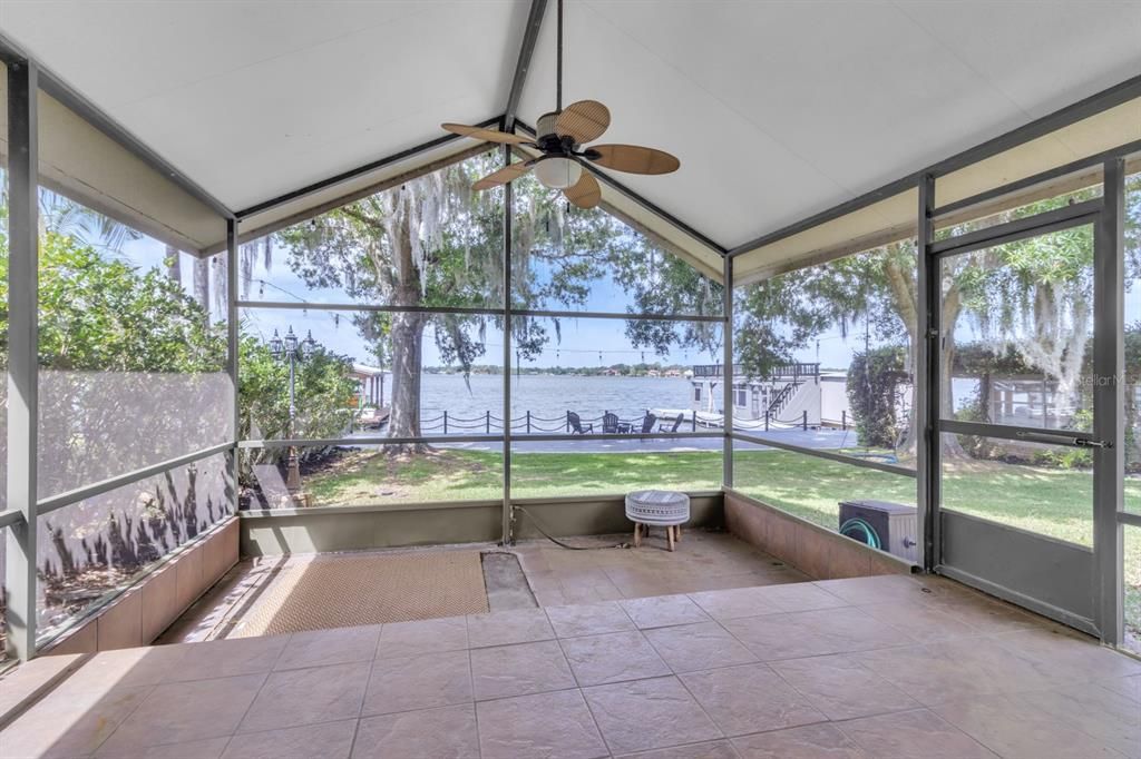 Recently Sold: $1,375,000 (5 beds, 4 baths, 3008 Square Feet)