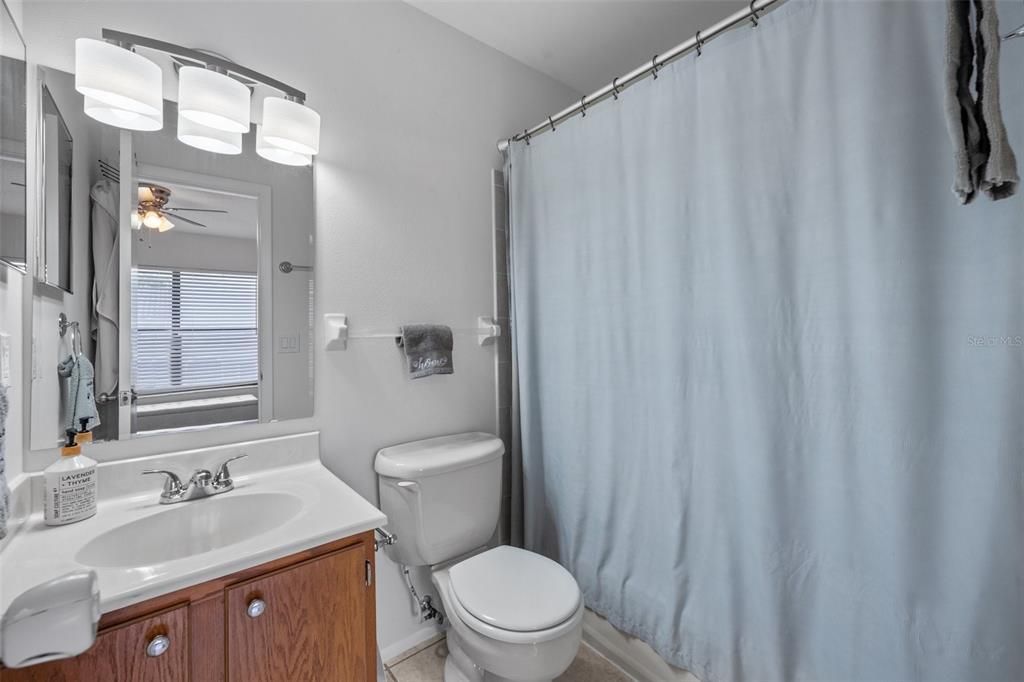 Active With Contract: $265,000 (2 beds, 2 baths, 1156 Square Feet)