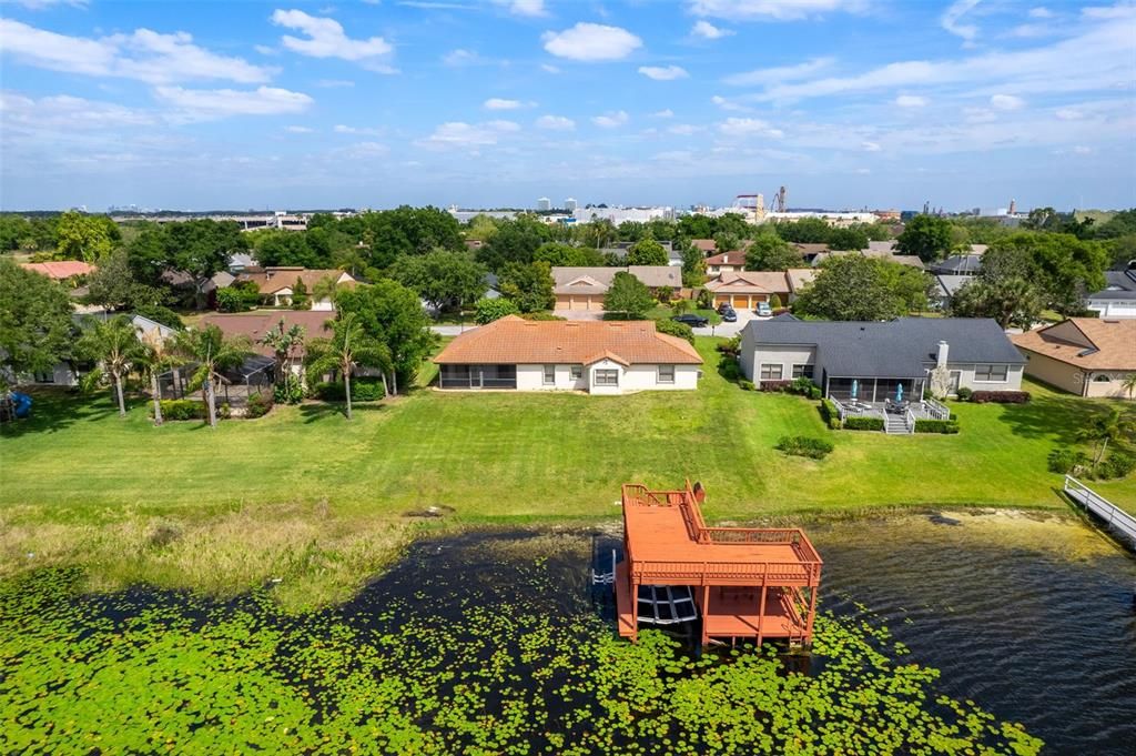 For Sale: $1,250,000 (4 beds, 3 baths, 2070 Square Feet)