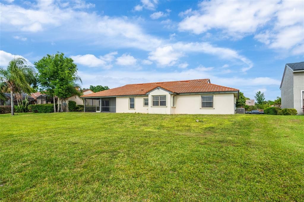 For Sale: $1,250,000 (4 beds, 3 baths, 2070 Square Feet)