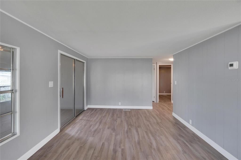 Active With Contract: $1,500 (2 beds, 2 baths, 864 Square Feet)