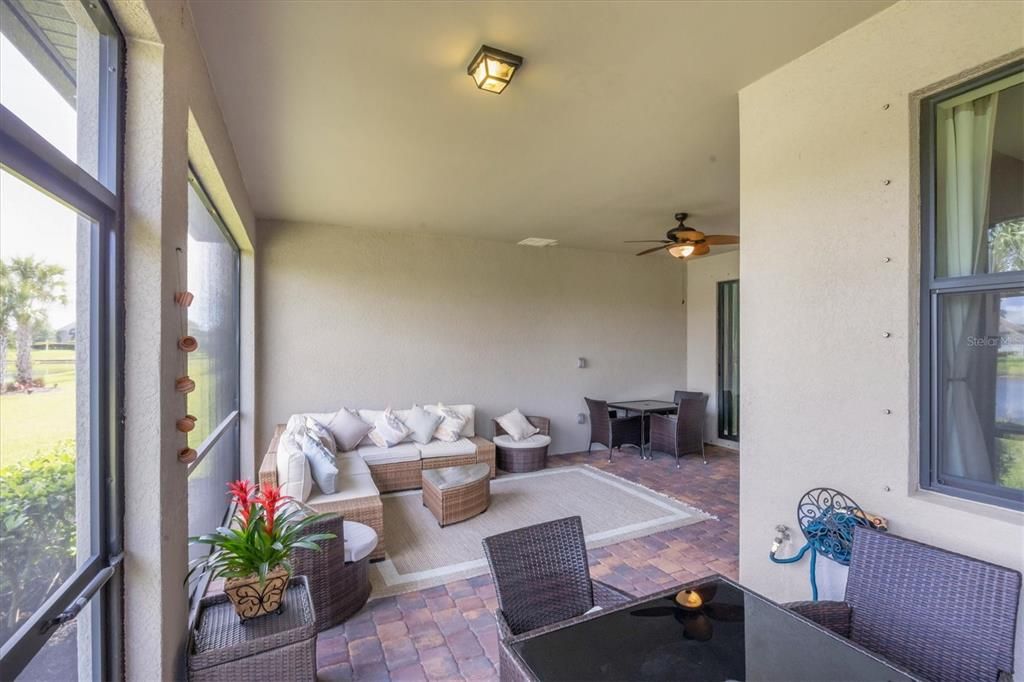 Active With Contract: $675,000 (3 beds, 2 baths, 1955 Square Feet)