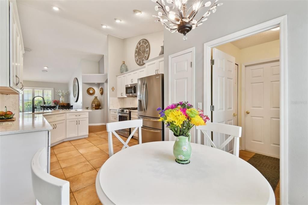 Active With Contract: $574,900 (3 beds, 2 baths, 1822 Square Feet)