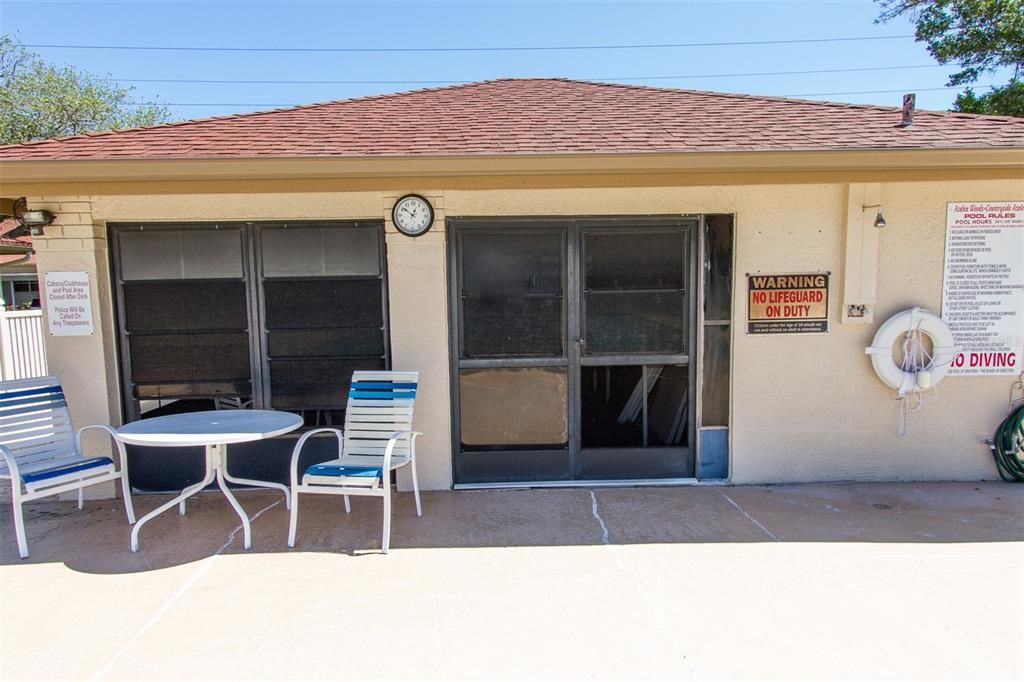 Active With Contract: $199,900 (2 beds, 2 baths, 920 Square Feet)