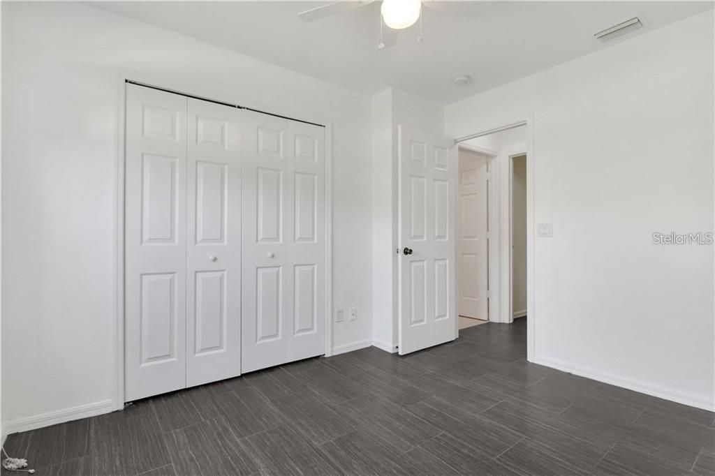 Active With Contract: $1,900 (3 beds, 2 baths, 1301 Square Feet)