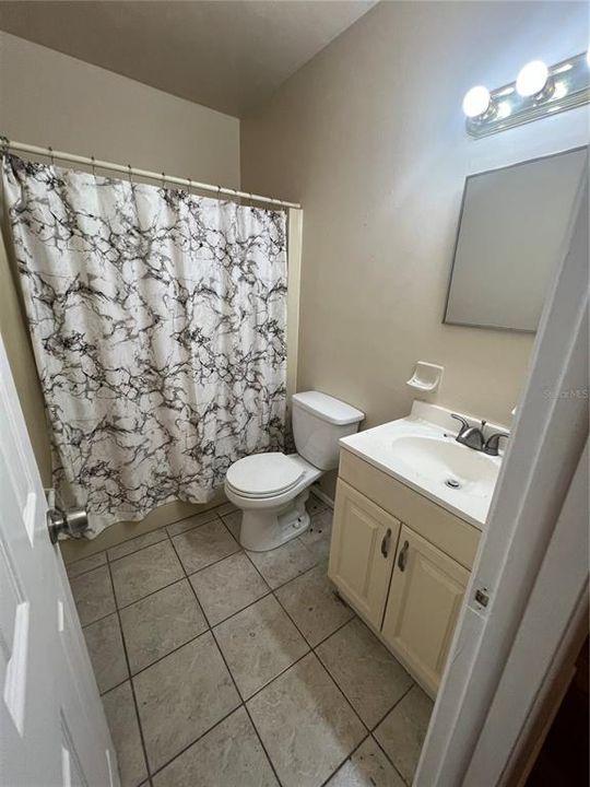 最近租的: $1,500 (2 贝兹, 1 浴室, 700 平方英尺)