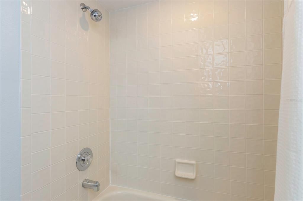 最近售出: $710,000 (3 贝兹, 3 浴室, 1616 平方英尺)