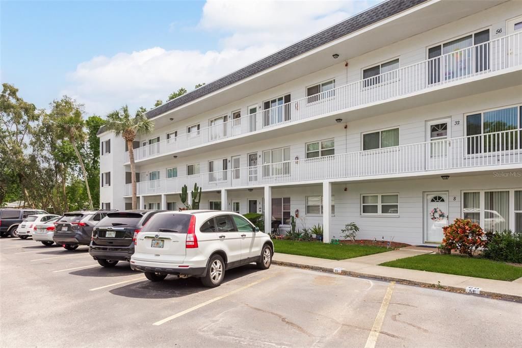 Active With Contract: $145,000 (2 beds, 2 baths, 1100 Square Feet)