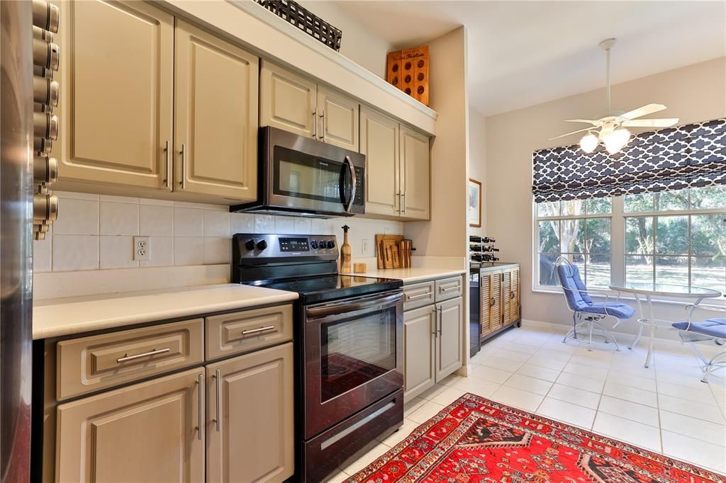 Active With Contract: $369,900 (3 beds, 2 baths, 1730 Square Feet)