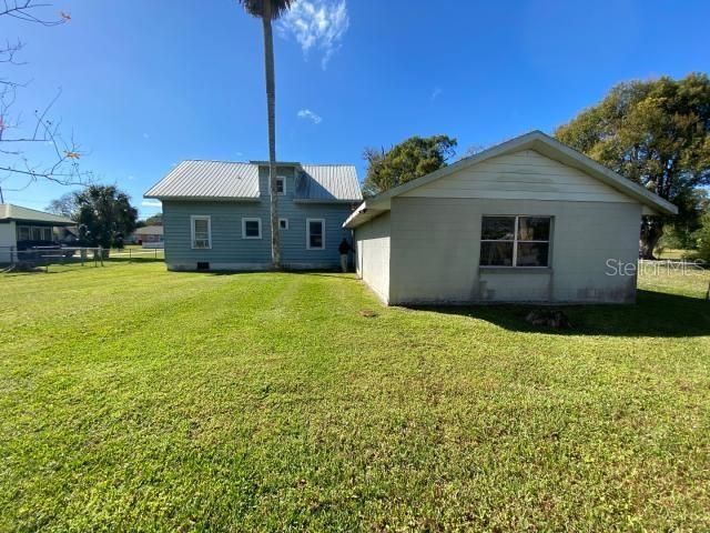 Recently Sold: $149,900 (4 beds, 1 baths, 1163 Square Feet)