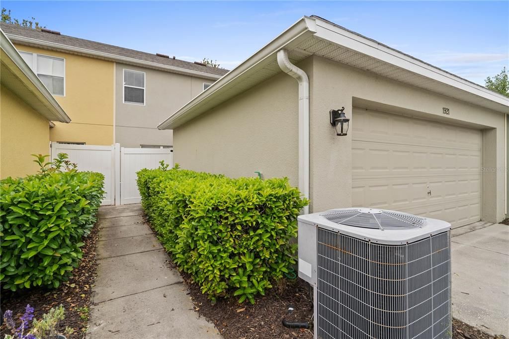 For Sale: $395,000 (3 beds, 2 baths, 1634 Square Feet)