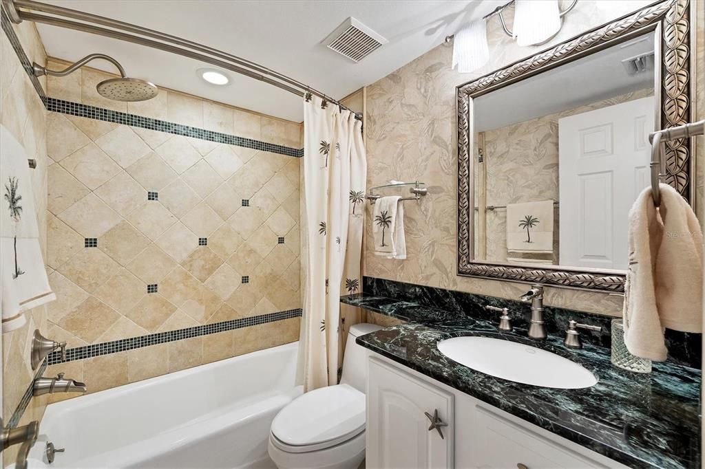 待售: $524,000 (2 贝兹, 2 浴室, 1486 平方英尺)