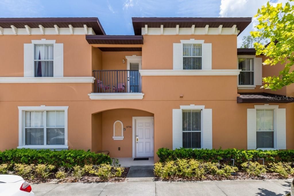 Active With Contract: $319,950 (3 beds, 3 baths, 1440 Square Feet)