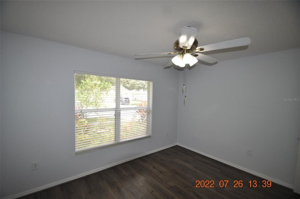 For Rent: $2,300 (3 beds, 2 baths, 1865 Square Feet)