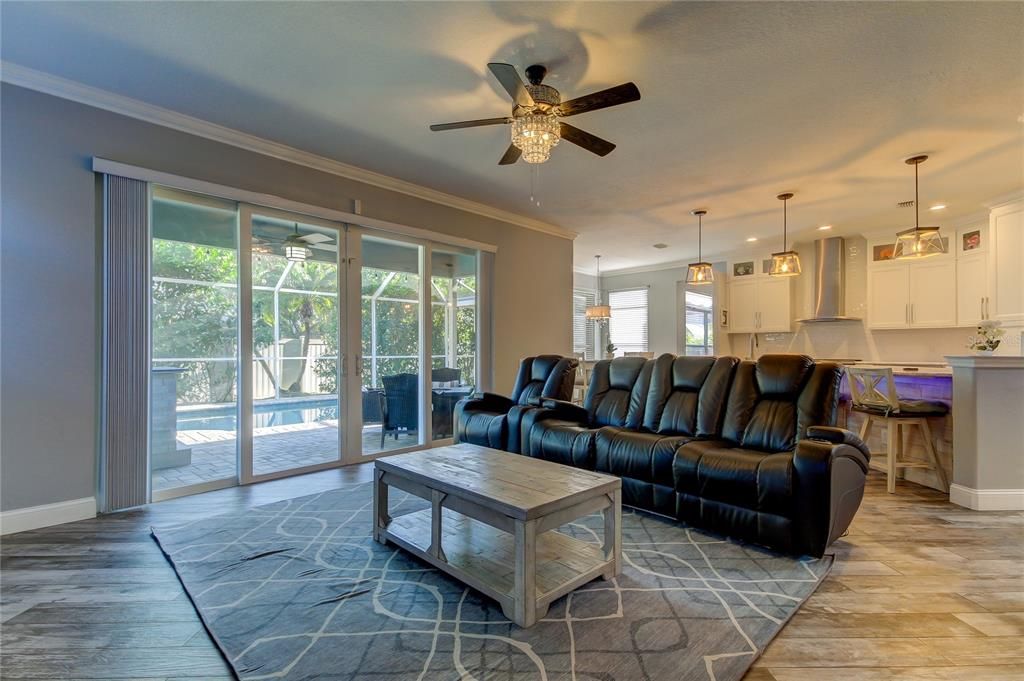 great room overlooking pool