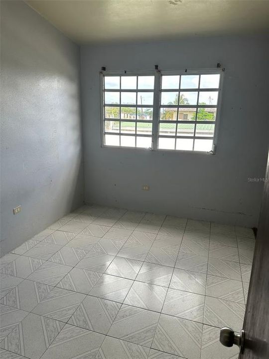 Vendido Recientemente: $145,000 (4 camas, 1 baños, 980 Pies cuadrados)