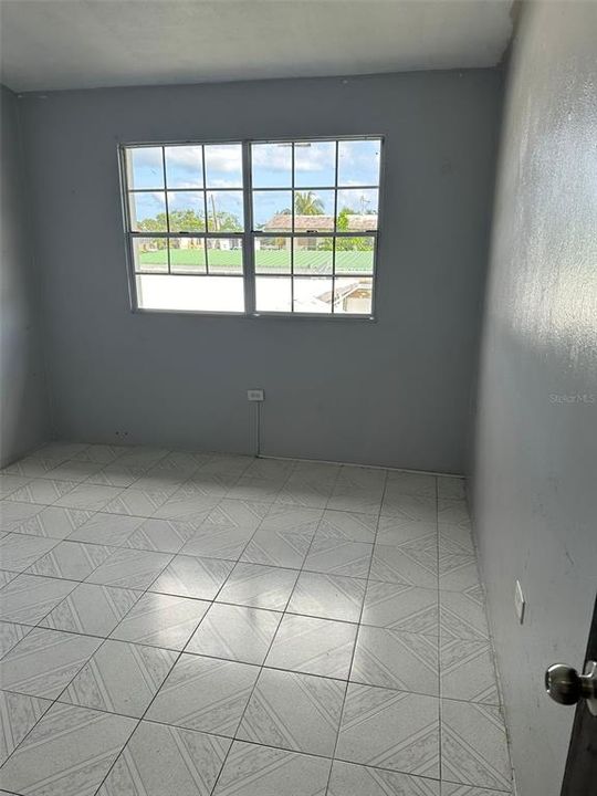 Vendido Recientemente: $145,000 (4 camas, 1 baños, 980 Pies cuadrados)