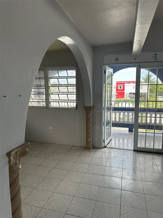 Vendido Recientemente: $145,000 (4 camas, 1 baños, 980 Pies cuadrados)