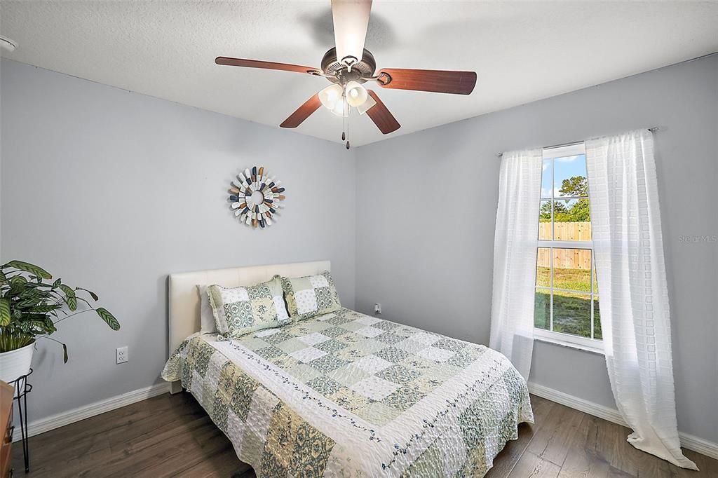 Active With Contract: $315,000 (3 beds, 2 baths, 1308 Square Feet)