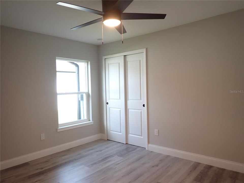 Recently Rented: $1,895 (3 beds, 2 baths, 1352 Square Feet)