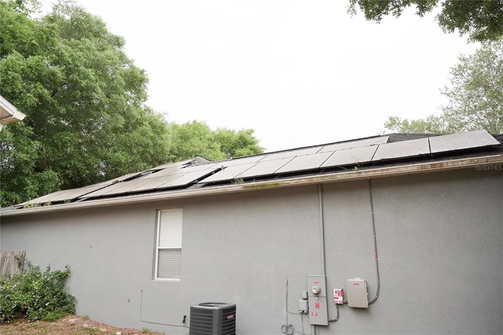 Solar panels paid off at closing 2021