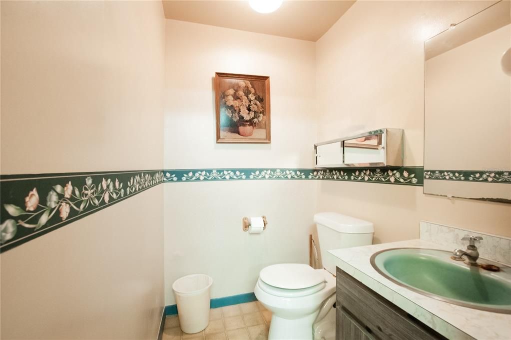 Active With Contract: $230,000 (0 beds, 0 baths, 2352 Square Feet)