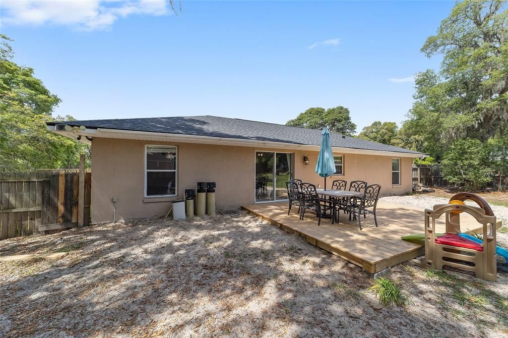Recently Sold: $249,999 (3 beds, 2 baths, 1232 Square Feet)