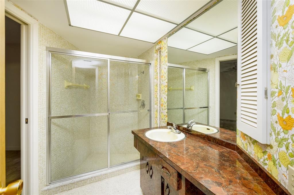 Недавно арендовано: $3,200 (4 спален, 3 ванн, 2272 Квадратных фут)