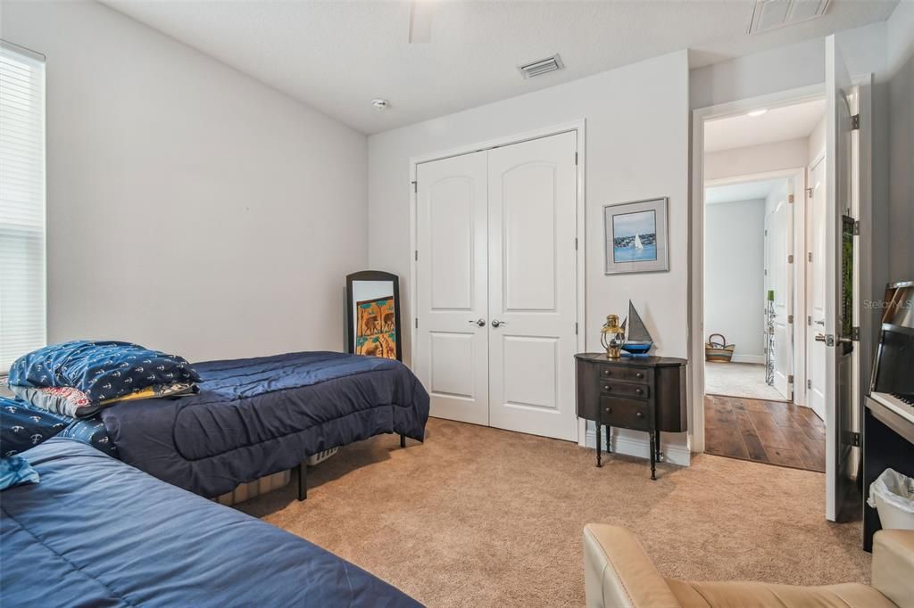 Active With Contract: $469,900 (3 beds, 2 baths, 1892 Square Feet)