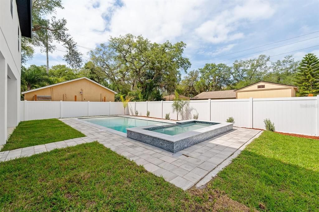 Recently Sold: $1,150,000 (3 beds, 3 baths, 3339 Square Feet)