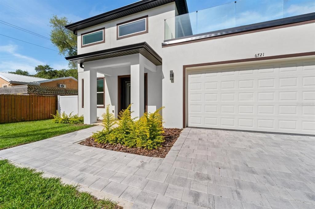 Recently Sold: $1,150,000 (3 beds, 3 baths, 3339 Square Feet)