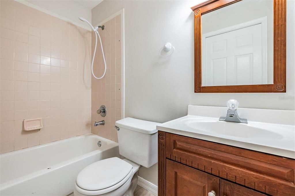 Недавно арендовано: $2,500 (3 спален, 2 ванн, 1430 Квадратных фут)