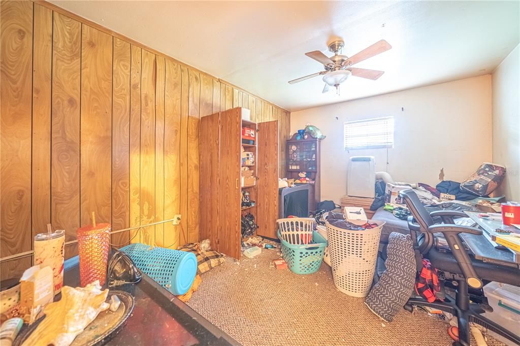 Recently Sold: $187,000 (2 beds, 2 baths, 870 Square Feet)