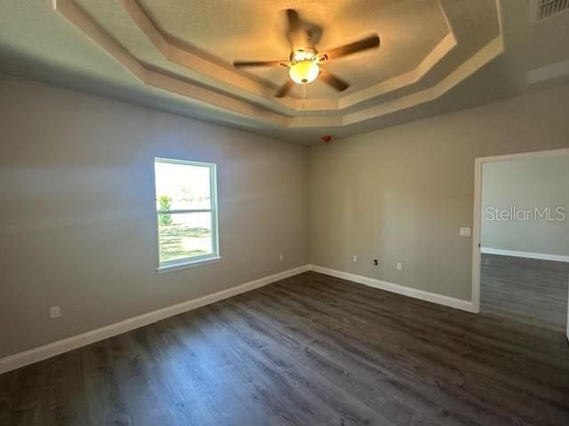 Recently Rented: $1,800 (3 beds, 2 baths, 1187 Square Feet)