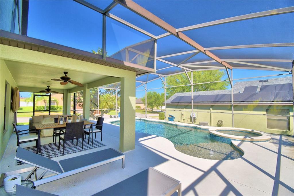 POOL/ SPA AREA &  LANAI